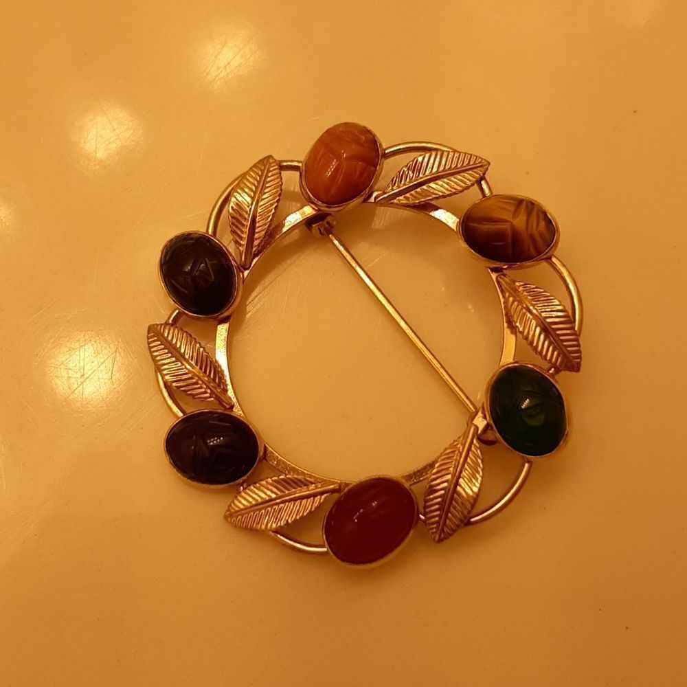 Vintage Von Dell 12 karat gold fillled brooch with 6 scarab stones